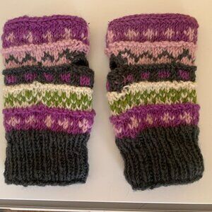 SUNDANCE CATALOG FINGERLESS GLOVES